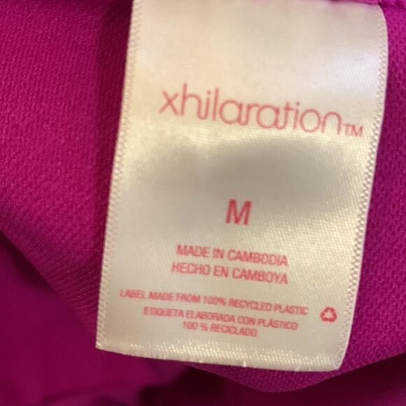 Xhilaration Size Medium NWOT fuchsia one piece swimsuit - Picture 3 of 6